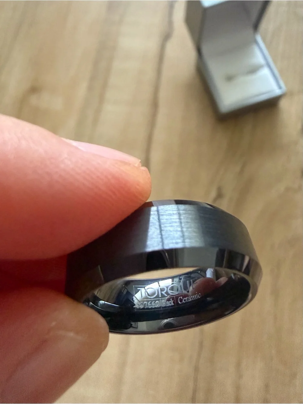 Torque Brushed Black Ceramic Men's Wedding Band - 8mm (Size 10)
